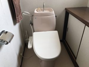 トイレリフォーム　施工前