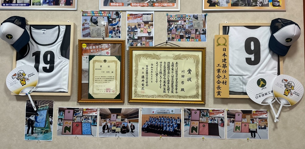 第28全国建築塗装技能競技大会出場記念 川田建装は全国レベルの技術力と技能をもつ一級技能士の職人揃いです